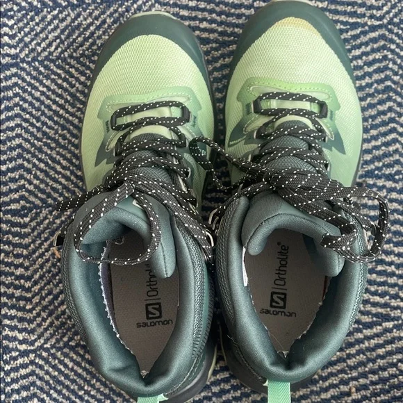 Salomon Hiking Boots - Picture 4 of 5